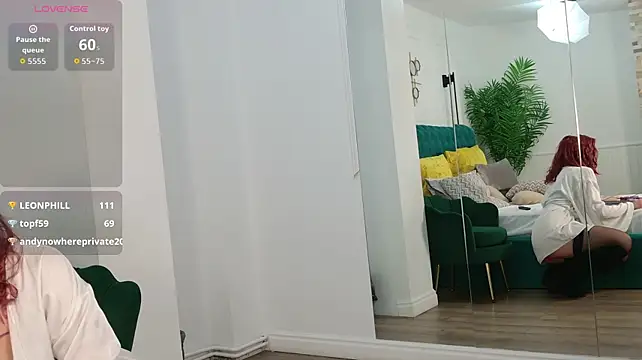 JulieVale webcam