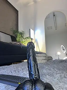 Isa__Blanc webcam