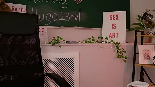 NoraHaynes webcam