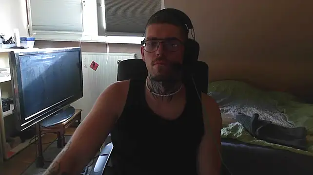 NIcoBig420 webcam