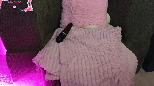 TonyaMeow webcam