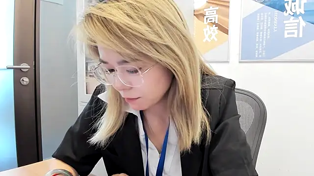 KKMM168's live cam