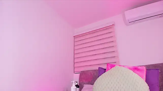 lu_mystic webcam