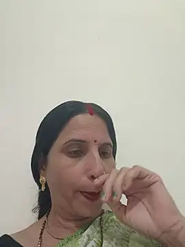 Hot_liya54 webcam