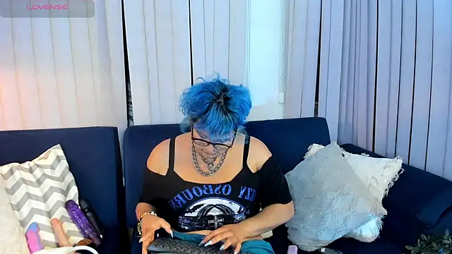 Blue_Cherry webcam