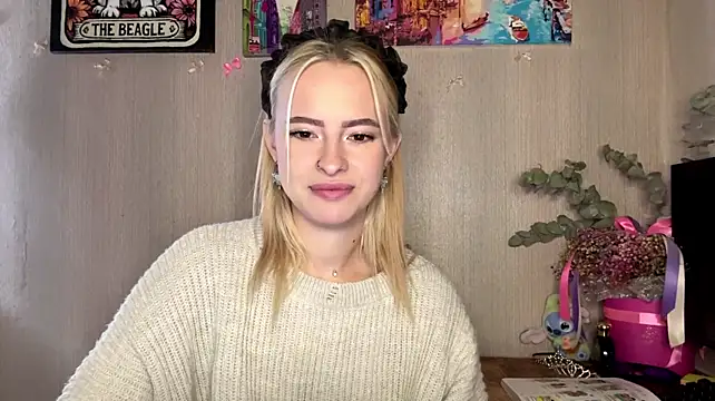 JaneePeressini webcam