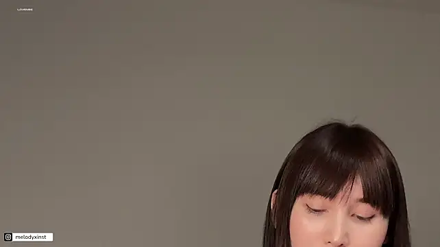 melodyxlove's live cam