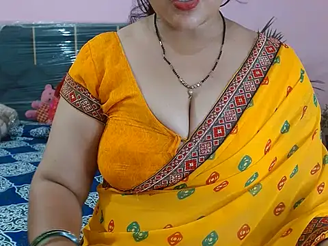 Sexy_Yashvi