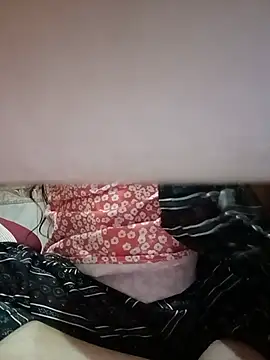 Santoshi7080 webcam