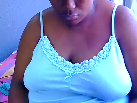 DESIRESSKISS webcam