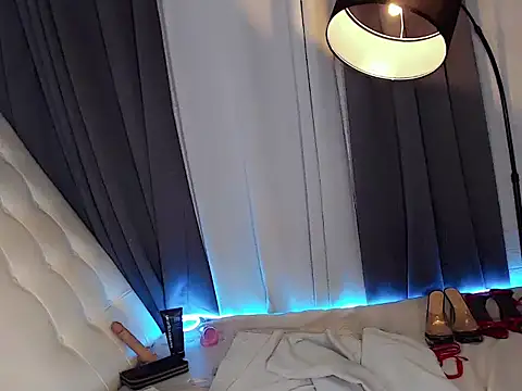 Foxxy_Barbie webcam