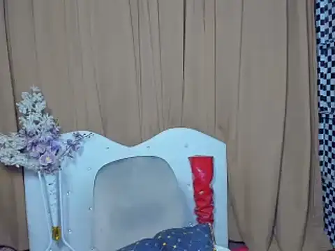 AshantTsiBigCock webcam