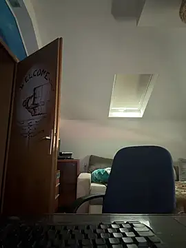 Dejanaceking webcam