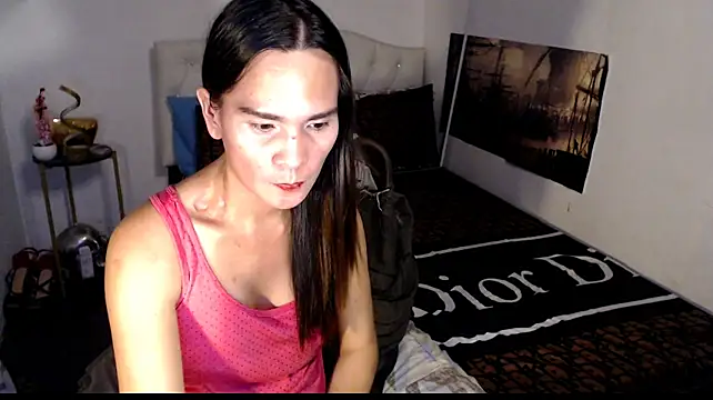 NinaDOM4CUM live sex cam