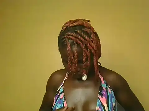 Suzzy_Baibe