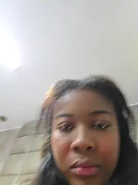 OriannaJames webcam
