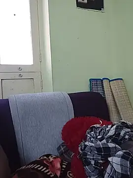 mynatamil143 live cam on StripChat