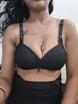 Miss_Liara01 webcam