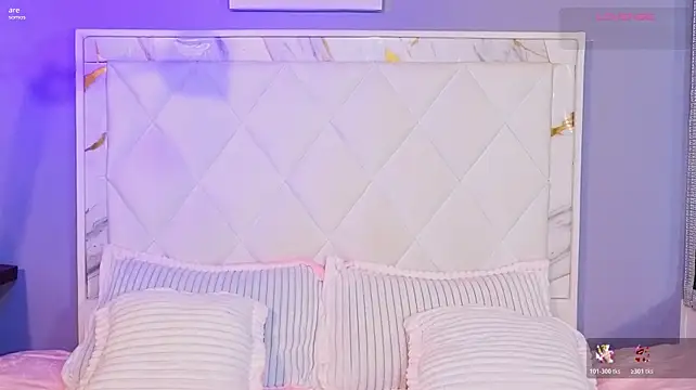 Melody-rose live sex cam