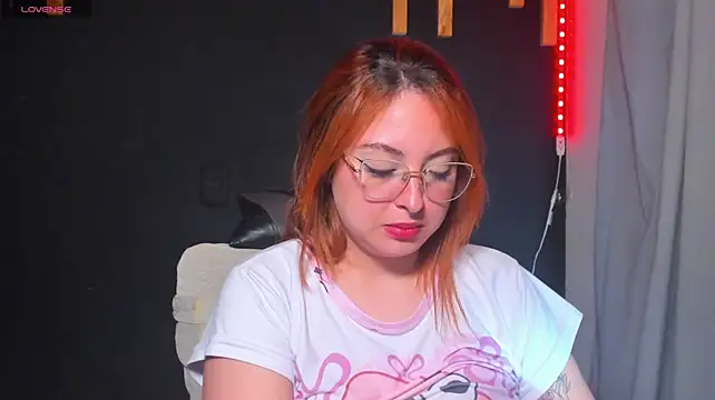 izyzys_baker live cam on StripChat