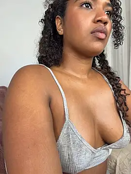 MilaTeenX