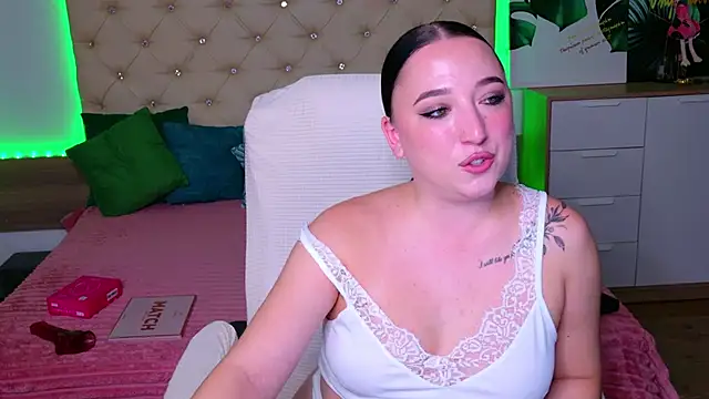 AVA_MAXIMUS live webcam