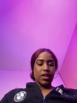 Ayla_Nuit live webcam