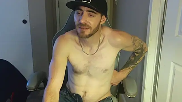 Huntzg23 webcam
