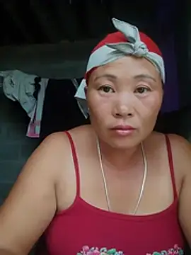 NyloveSquirt