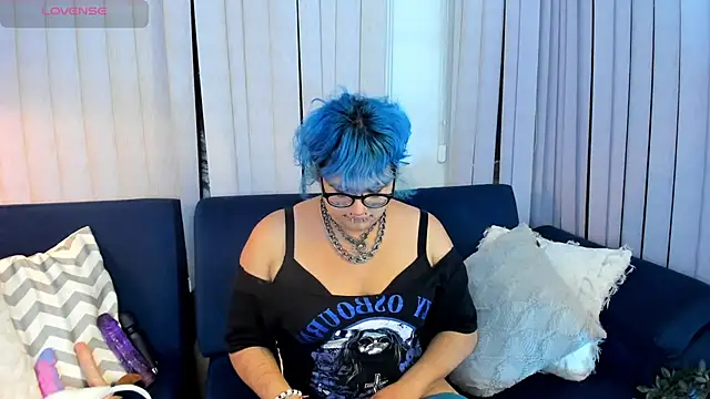 Blue_Cherry webcam