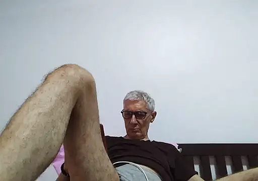 BIGUNCUTHARDCOCK webcam