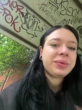 AlishaOfThorns webcam
