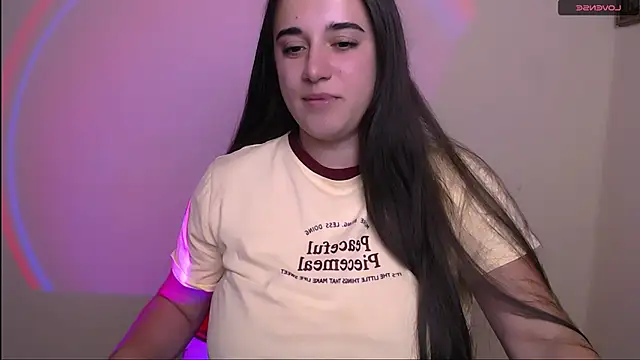 AlinaDoll_ live webcam