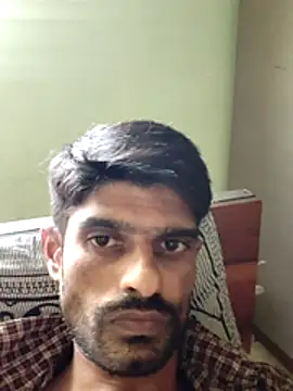 MR_HOT_BOYY webcam