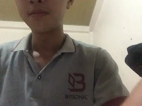 Thichchoitran86 webcam