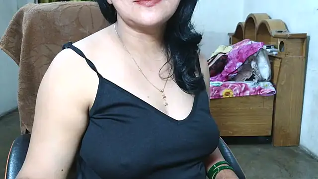 Cute_Mahi22 live sex cam