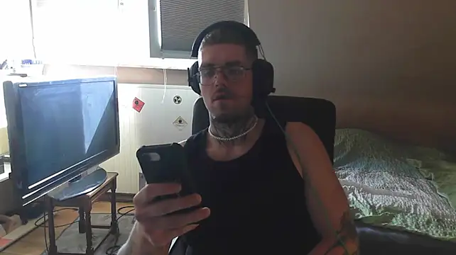 NIcoBig420 live sex cam