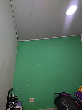 avaleri_cherry webcam