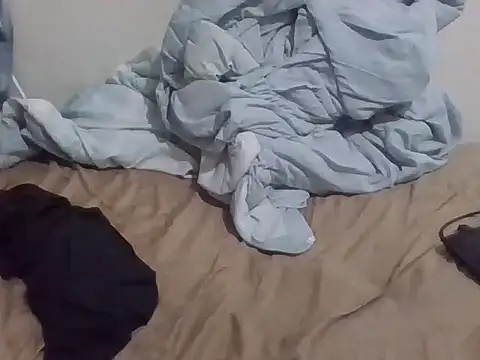 nasty-petite webcam