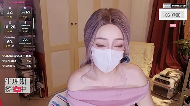 nayomi_34f