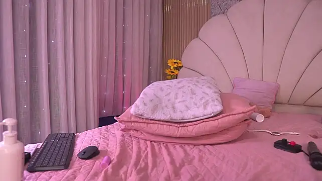 mssburbuja live sex cam