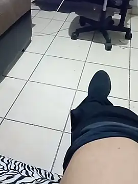 Caligula87 webcam
