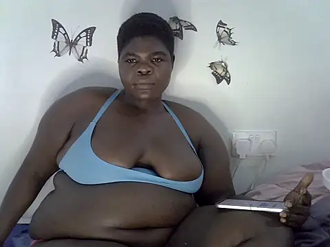 ebony_bbw254 webcam