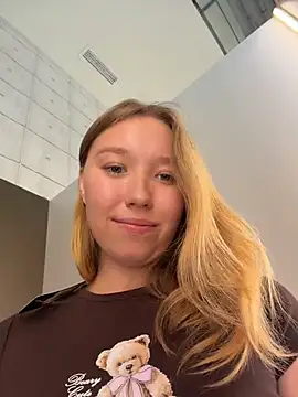 -NaughtyAngel-