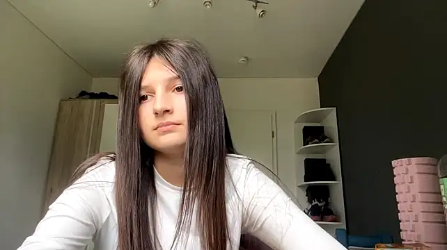 SpanishRooter webcam