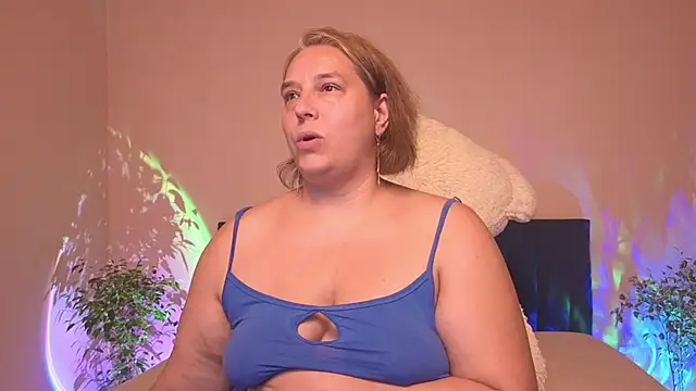 Bbw_Goddes webcam