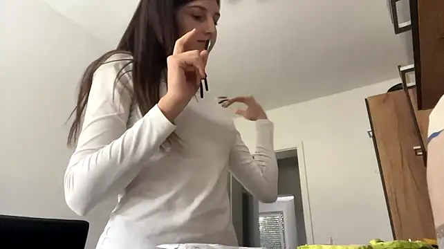 SpanishRooter webcam