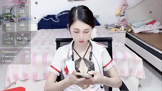 miaomiao-99 live cam on StripChat
