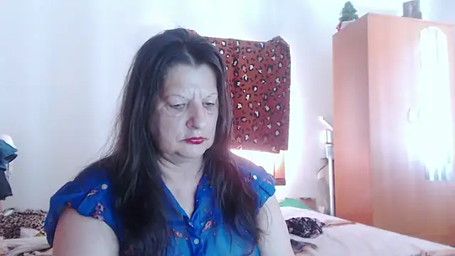 ExtasyMature webcam
