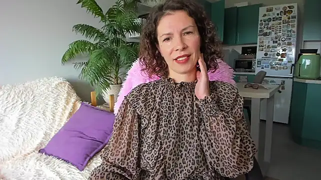 ChristinaGlory webcam